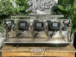 Bfc Aviator 3 Group Black & Stainless Espresso Coffee Machine Commercial Cafe