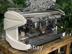 Bfc Lira 3 Group White Espresso Coffee Machine Commercial Custom Cafe Wholesale