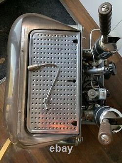 Faema Urania Vintage Espressomachine 1956 2 Groups Patina
