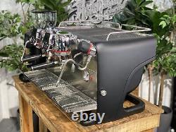 La Cimbali M200 Gti 2 Group & Elective New Black Espresso Coffee Machine & Grind