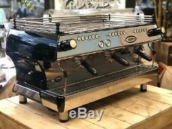 La Marzocco Fb80 3 Group Black Espresso Coffee Machine Restaurant Cafe Latte Cup