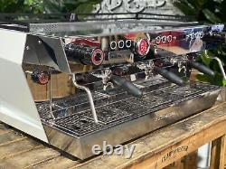 La Marzocco Kb90 3 Group Espresso Coffee Machine White Commercial Cafe Barista