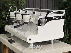 Synesso Mvp 3 Group Espresso Coffee Machine Black & White Commercial Cafe Latte