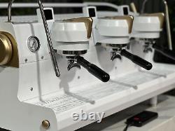 Synesso Mvp 3 Group Espresso Coffee Machine White & Gold Commercial Cafe Latte