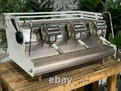 Synesso Sabre 3 Group White Espresso Coffee Machine W. Pesado Group Handles Cafe