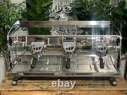 Victoria Arduino Black Eagle T3 Gravimetric 3 Group New Espresso Coffee Machine