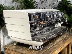 Victoria Arduino White Eagle 3 Group White Espresso Coffee Machine Commercial