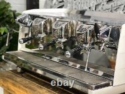 Victoria Arduino White Eagle Digit 3 Group Espresso Coffee Machine Commercial