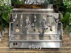 Wega Vela Vintage 2 Group Espresso Coffee Machine Chrome Commercial Cafe Latte