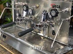 Wega Vela Vintage 2 Group Espresso Coffee Machine Chrome Commercial Cafe Latte