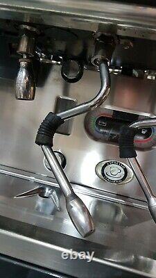 La Cimbali M32 Dosatron 3 Groupe High Cup Commercial Espresso Machine À Café