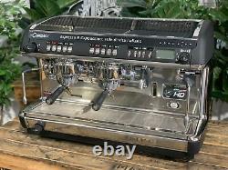 La Cimbali M39 Hd 2 Groupe Black Espresso Machine À Café Commercial En Gros