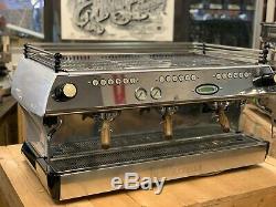 La Marzocco Fb80 3 Groupe Blanc Espresso Machine À Café Café Commercial Accueil