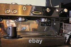 La Marzocco Gb5 3 Groupe Ee Espresso Machine & Professional Bean Grinder