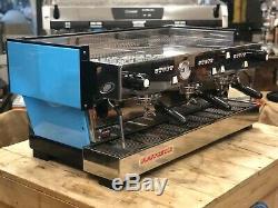 La Marzocco Linea Classic 3 Groupe Baby Blue Espresso Machine À Café De Commerce