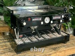 La Marzocco Linea Classic Custom Gloss Black 2 Groupe Espresso Machine À Café