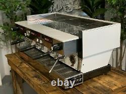 La Marzocco Linea Classique Av 3 Groupe Blanc Espresso Machine À Café Chrono Touchp