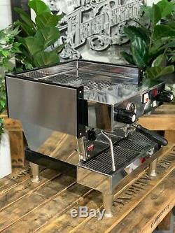 La Marzocco Linea Classique Semi Automatique Groupe 1 Machine À Café Espresso Accueil