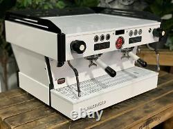 La Marzocco Linea Pb 2 Groupe Black & White Espresso Machine À Café Pesado Poignée