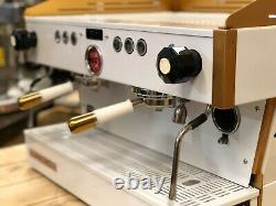 La Marzocco Linea Pb 2 Groupe Custom White & Gold Espresso Machine À Café