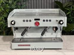 La Marzocco Linea Pb Machine à Café Espresso 2 Groupes Couleur Vert Pâle Fabricant Commercial
