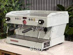 La Marzocco Linea Pb Machine à Café Espresso 2 Groupes Couleur Vert Pâle Fabricant Commercial