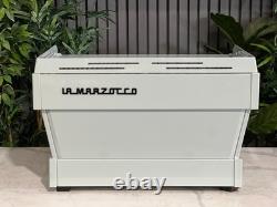 La Marzocco Linea Pb Machine à Café Espresso 2 Groupes Couleur Vert Pâle Fabricant Commercial