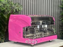 Machine à café espresso commerciale Wega Polaris 2 groupes rose chaud pour café barista