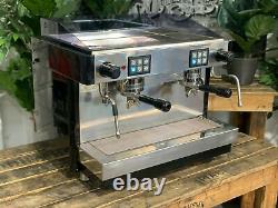 Machine à café expresso Ecm Raffaello Megaline A 2 Group noire et en acier inoxydable pour café