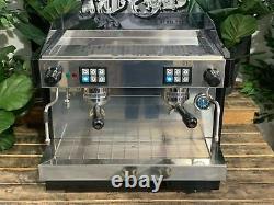 Machine à café expresso Ecm Raffaello Megaline A 2 Group noire et en acier inoxydable pour café