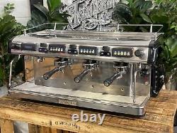 Machine à café expresso Expobar Ruggero 3 groupes - Noir brillant - Café commercial - Bar