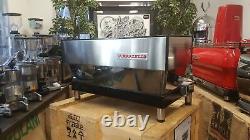 Machine à café expresso La Marzocco Linea Classic 3 Group en acier inoxydable avec pieds hauts