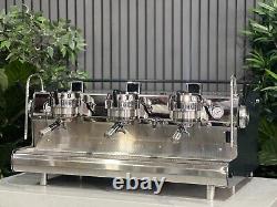 Machine à café expresso Synesso Mvp 3 Group personnalisée en charbon de bois pour les professionnels du barista