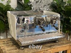 Machine à café expresso Victoria Arduino White Eagle 2 groupes Blanc & Inox