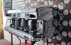 Machine à café expresso Wega Polaris 3 Group Chrome pour café restaurant tasse à latte