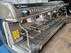 Machine à café expresso commercial Cimballi M39 Dosatron 4 groupes, révisée
