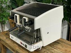 Machine à café expresso commerciale Wega Atlas Compact Evd 2 groupes blanc pour café-bar