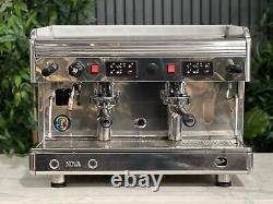 Machine à café expresso commerciale Wega Nova 2 Group en acier inoxydable