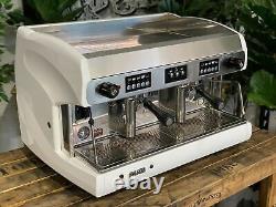 Machine à café expresso commerciale Wega Polaris 2 Group High Cup Blanc pour café-bar