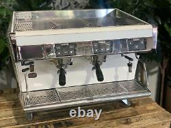 Machine à café expresso commerciale personnalisée Unic DI Stella 2 Group Blanc pour Café-Bar