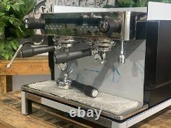 Machine à café expresso compacte toute neuve de marque Expobar Crem Ex3 2 Group en noir pour café