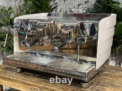 Machine à café expresso en acier inoxydable Victoria Arduino White Eagle 2 Group Blanc