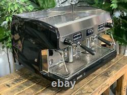 Machine à café expresso haute tasse Wega Polaris 2 Group Black pour café commercial barista