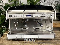 Machine à café expresso professionnelle en gros de fournisseur blanc à deux groupes Wega Concept