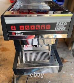 Machine à espresso Nuova Simonelli Mac Digit Coffee One Group avec livraison gratuite