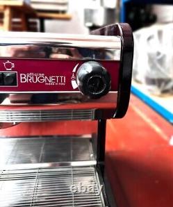 Machine à espresso commerciale Brugnetti à 2 groupes