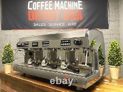 Machine à espresso commerciale à haute tasse Wega Polaris 3 Group