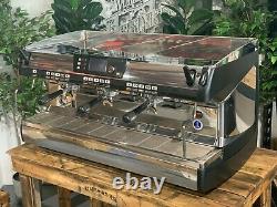 Nuova Simonelli Aurelia II 3 Groupe High Cup Black Espresso Machine À Café Café