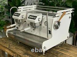 Synesso Sabre 2 Groupe White & Timber Espresso Machine À Café Commerciale Sur Mesure