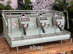 Synesso Sabre 3 Groupe Espresso Machine À Café Sage Green Commercial Cafe Latte